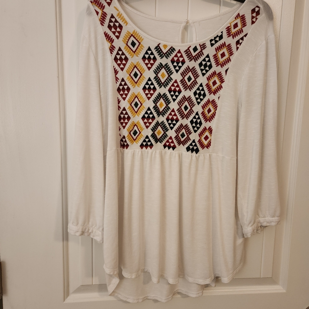 Womens LOOSE OVERBLOUSE CREAM COLOR..XL..STITCHED GEOGRAPIC SHAPES FALL COLORS